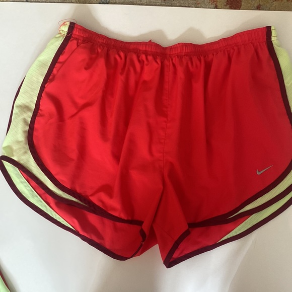 Nike Dri Fit Running Shorts, XL - Picture 6 of 8